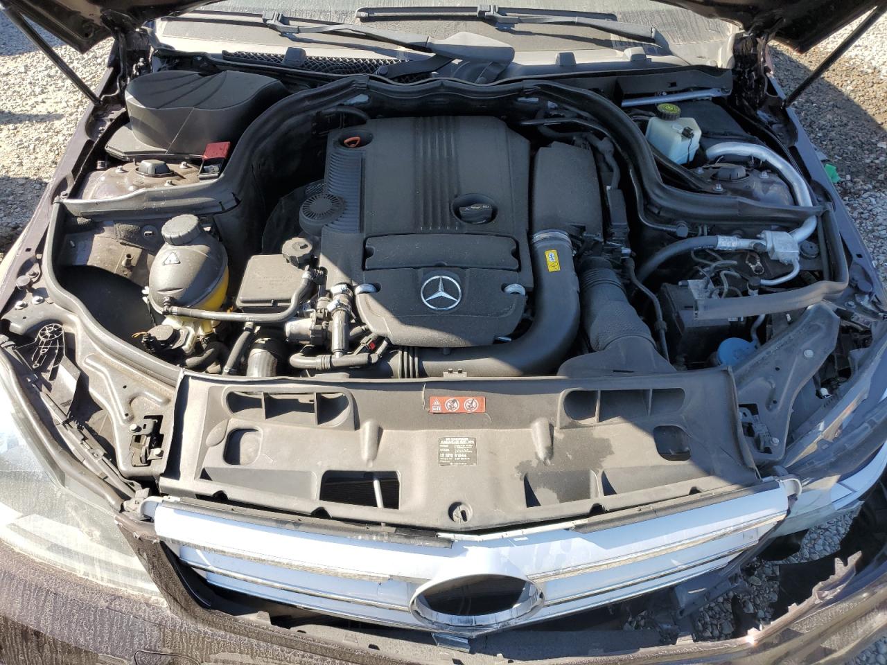 2012 Mercedes-Benz C-klasse VIN WDDGF4HB4CR217907 Copart auction photo, front end damage thumbnail 11