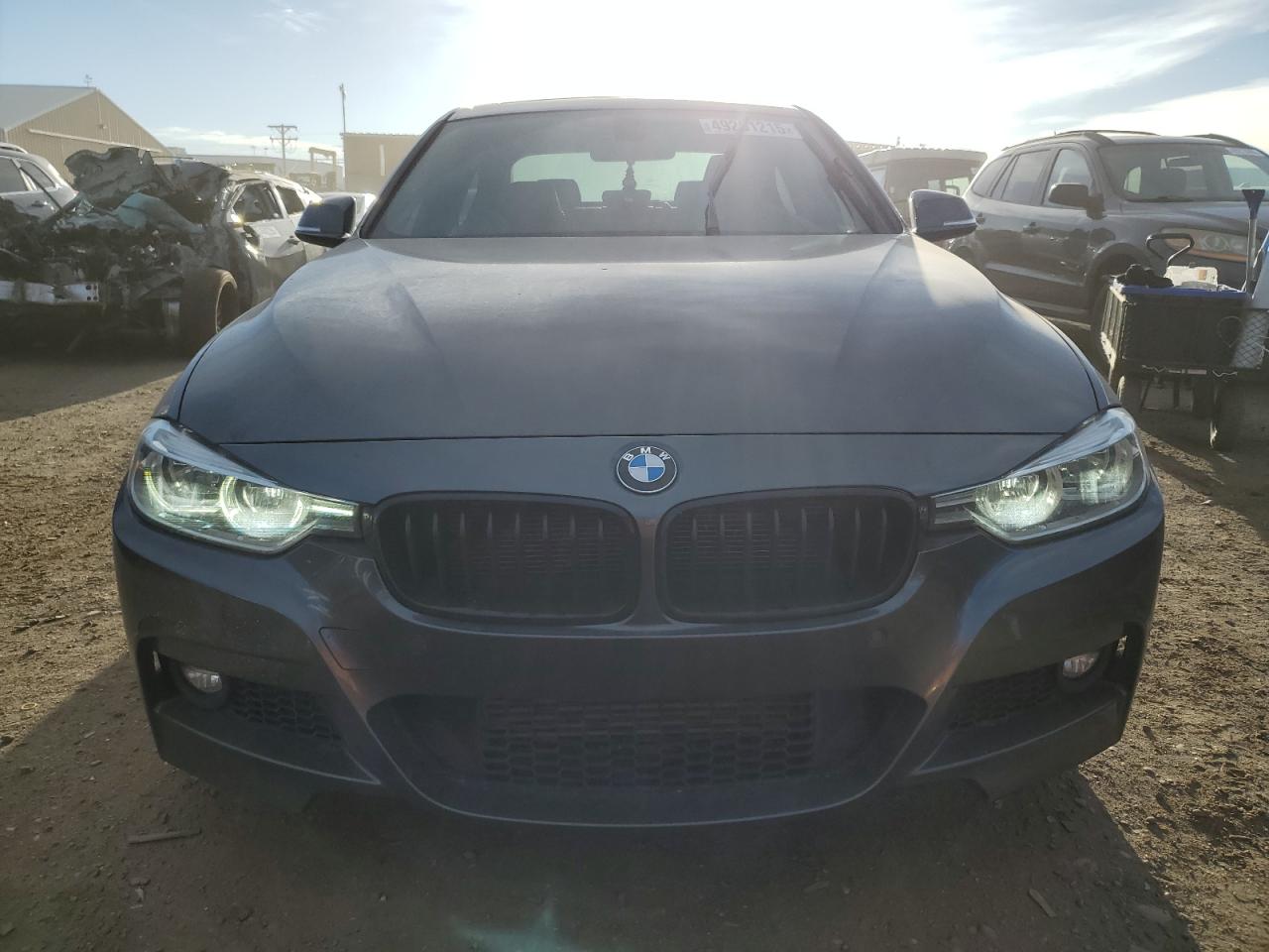 2016 BMW 3er VIN WBA8E3G54GNT75097 Copart auction photo, minor dent/scratches damage thumbnail 5
