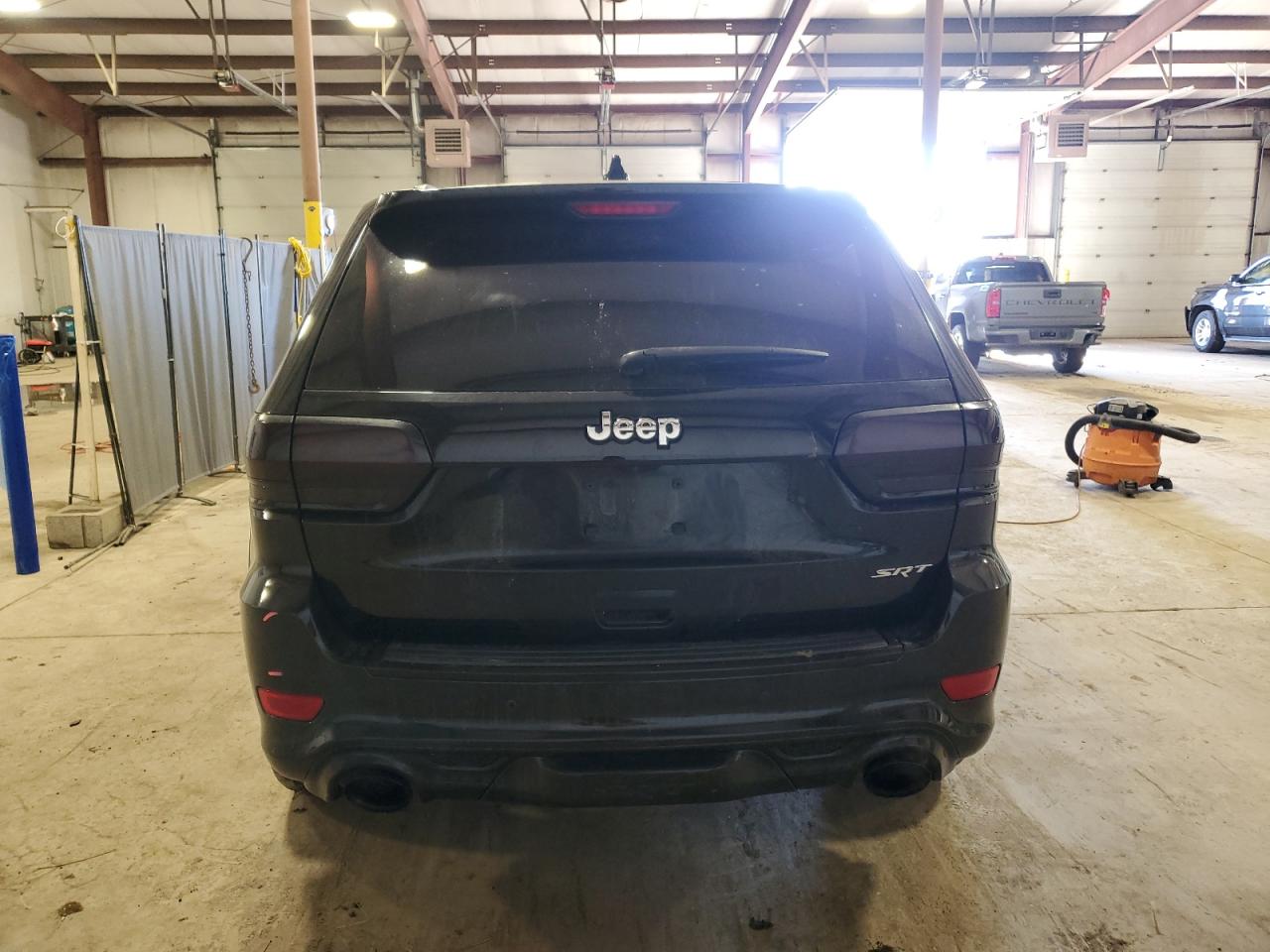 2017 Jeep Grand Cherokee VIN 1C4RJFDJ1HC760023 Copart auction photo, front end damage thumbnail 6
