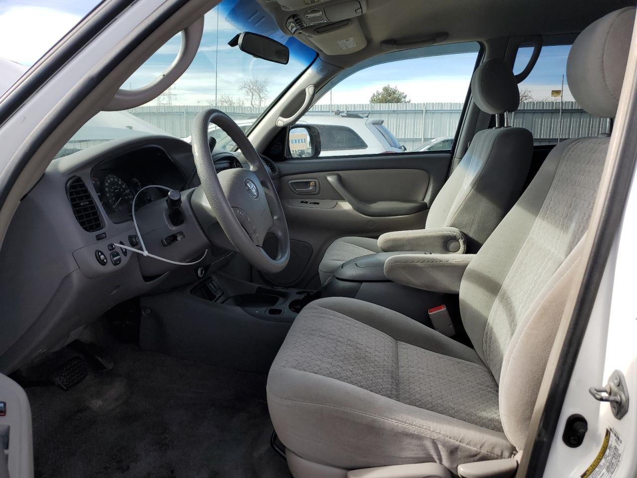 2005 Toyota Tundra VIN 5TBDT44155S501630 Copart auction photo, front end damage thumbnail 7