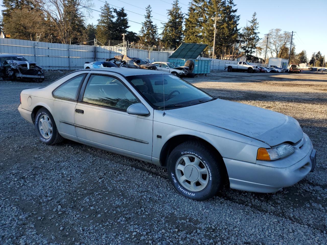 1995 Ford Thunderbird VIN 1FALP62W5SH214974 Copart auction photo, mechanical damage thumbnail 4