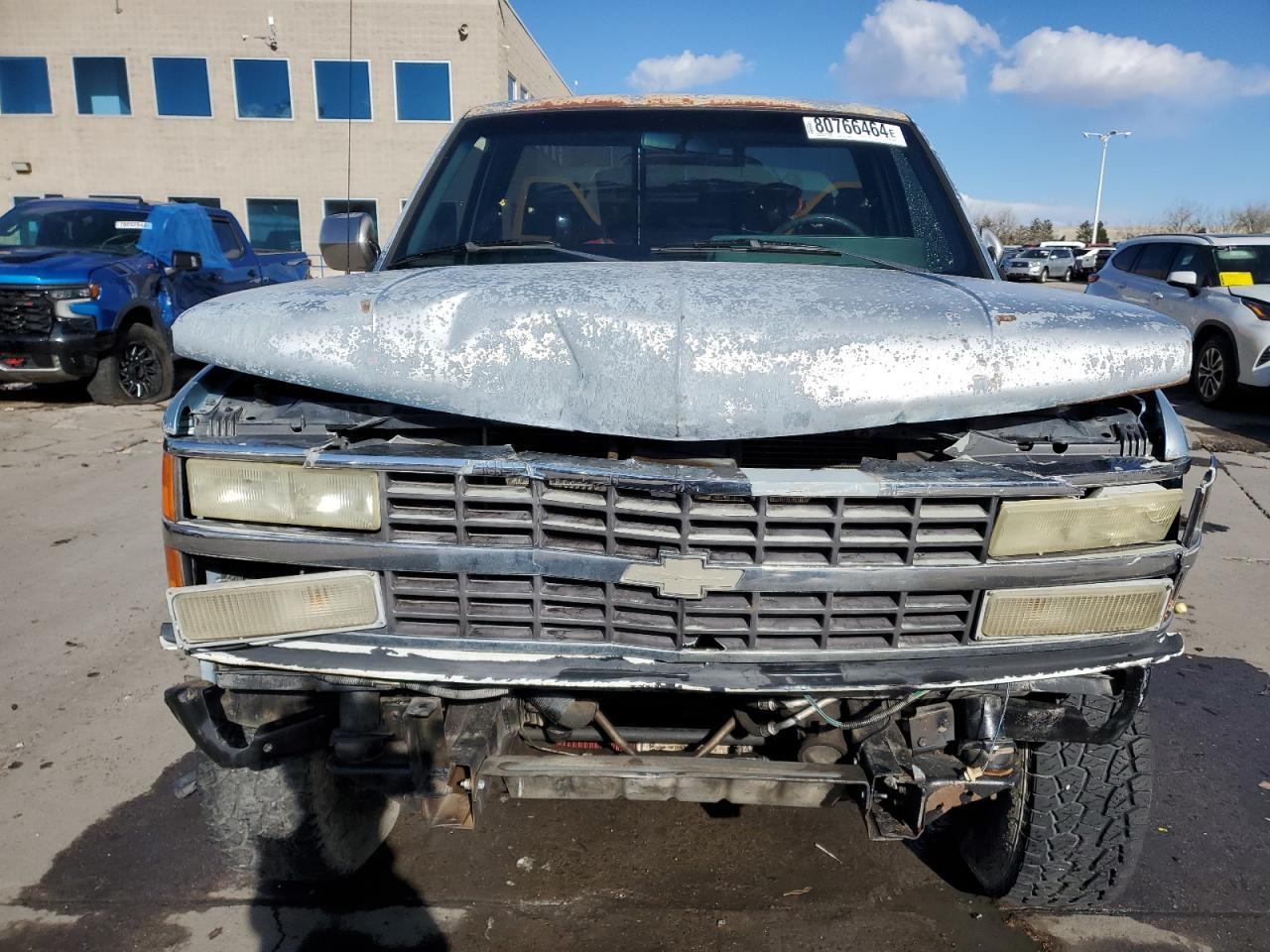 1990 Chevrolet GMT-400 VIN 2GCEK14K7L1109596 Copart auction photo, front end / minor dent/scratches damage thumbnail 5
