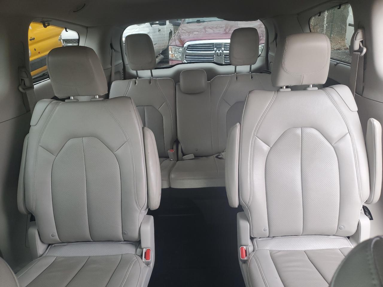 2021 Chrysler Pacifica VIN 2C4RC1BG7MR600640 Copart auction photo, front end / minor dent/scratches damage thumbnail 10