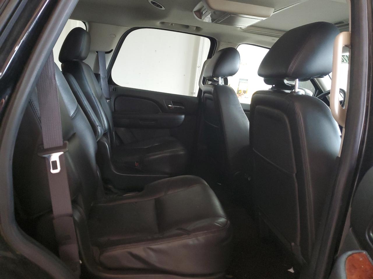 2013 Chevrolet Tahoe VIN 1GNSKCE05DR174670 Copart auction photo, front end / side damage thumbnail 11