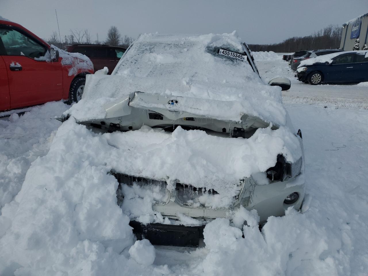 2019 BMW X1 VIN WBXHT3C55K3H34403 Copart auction photo, front end / side damage thumbnail 5