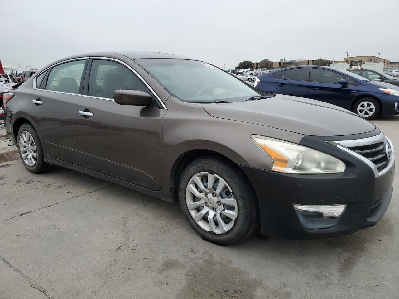 2014 Nissan Altima VIN 1N4AL3AP8EC193390 Copart auction photo, rear end / minor dent/scratches damage thumbnail 4
