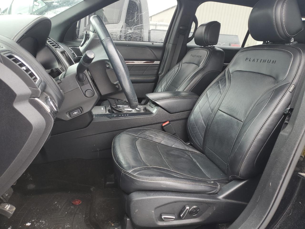 2017 Ford Explorer VIN 1FM5K8HT8HGD84301 Copart auction photo, front end / side damage thumbnail 7