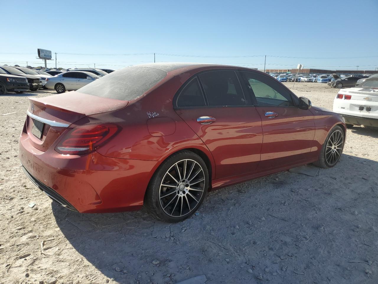 2016 Mercedes-Benz C-klasse VIN 55SWF4JBXGU156010 Copart auction photo, front end / minor dent/scratches damage thumbnail 3