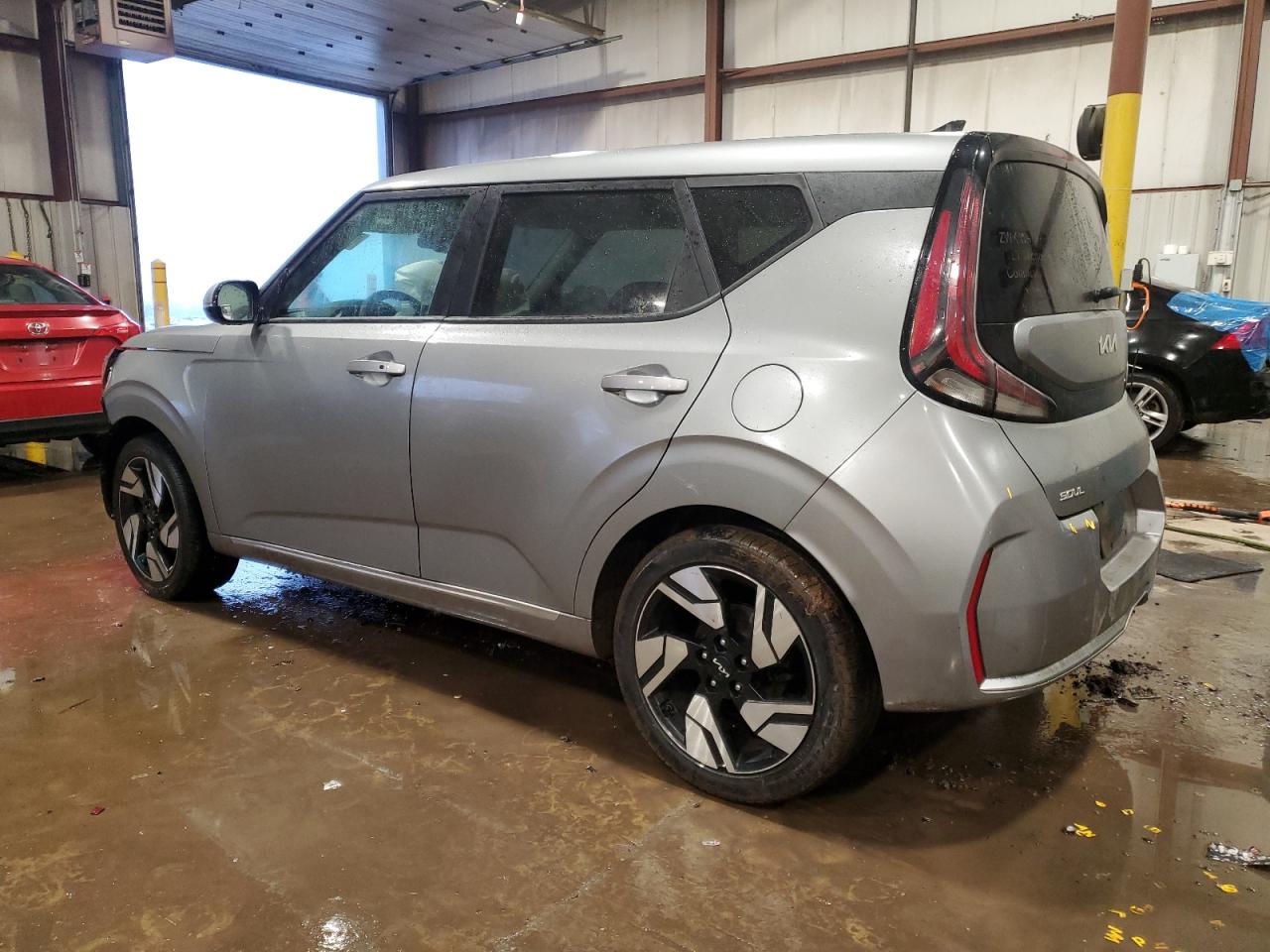 2023 KIA Soul VIN KNDJ53AU9P7852289 Copart auction photo, front end damage thumbnail 2
