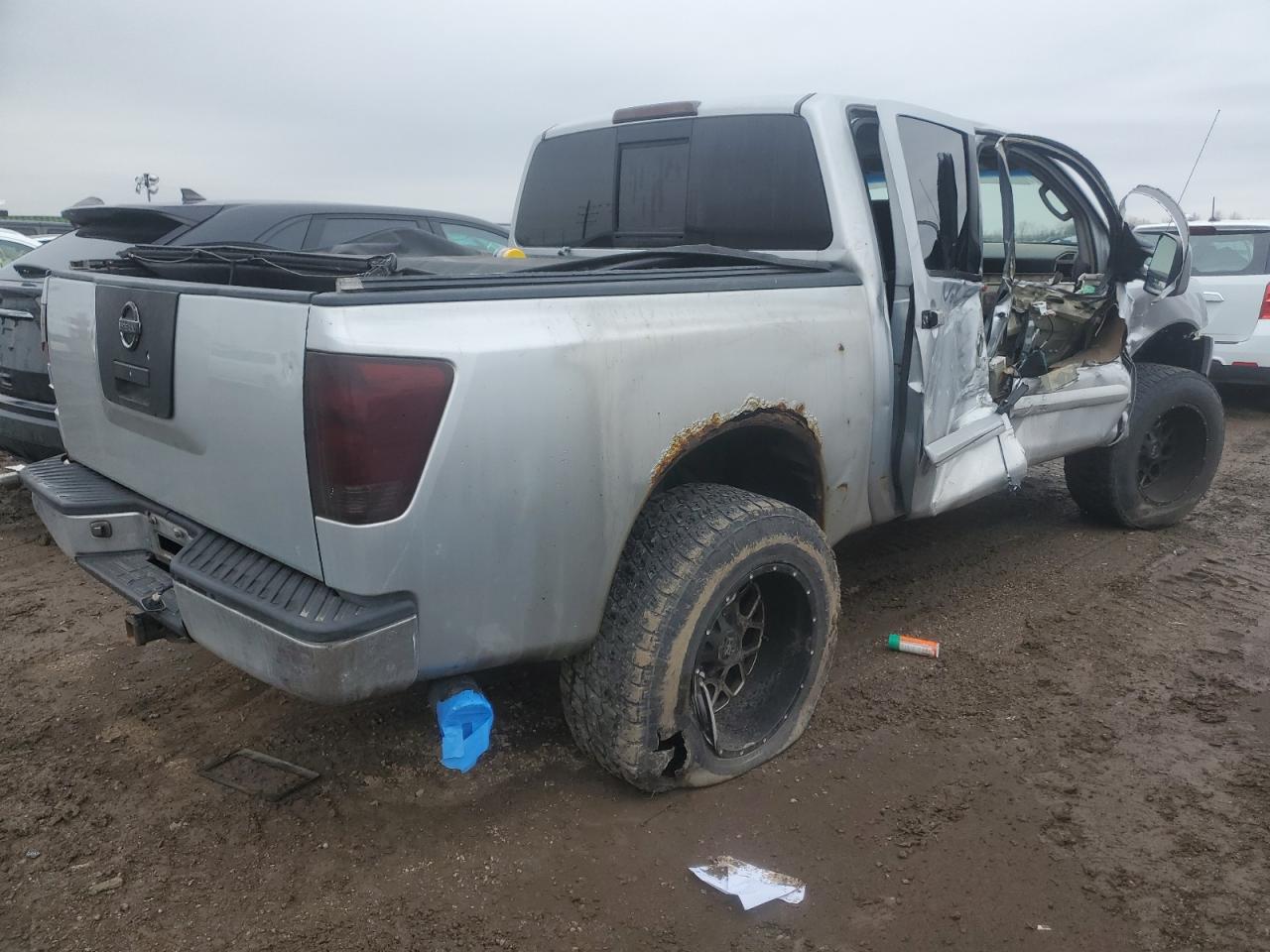 2004 Nissan Titan VIN 1N6AA07A94N507274 Copart auction photo, side / front end damage thumbnail 3