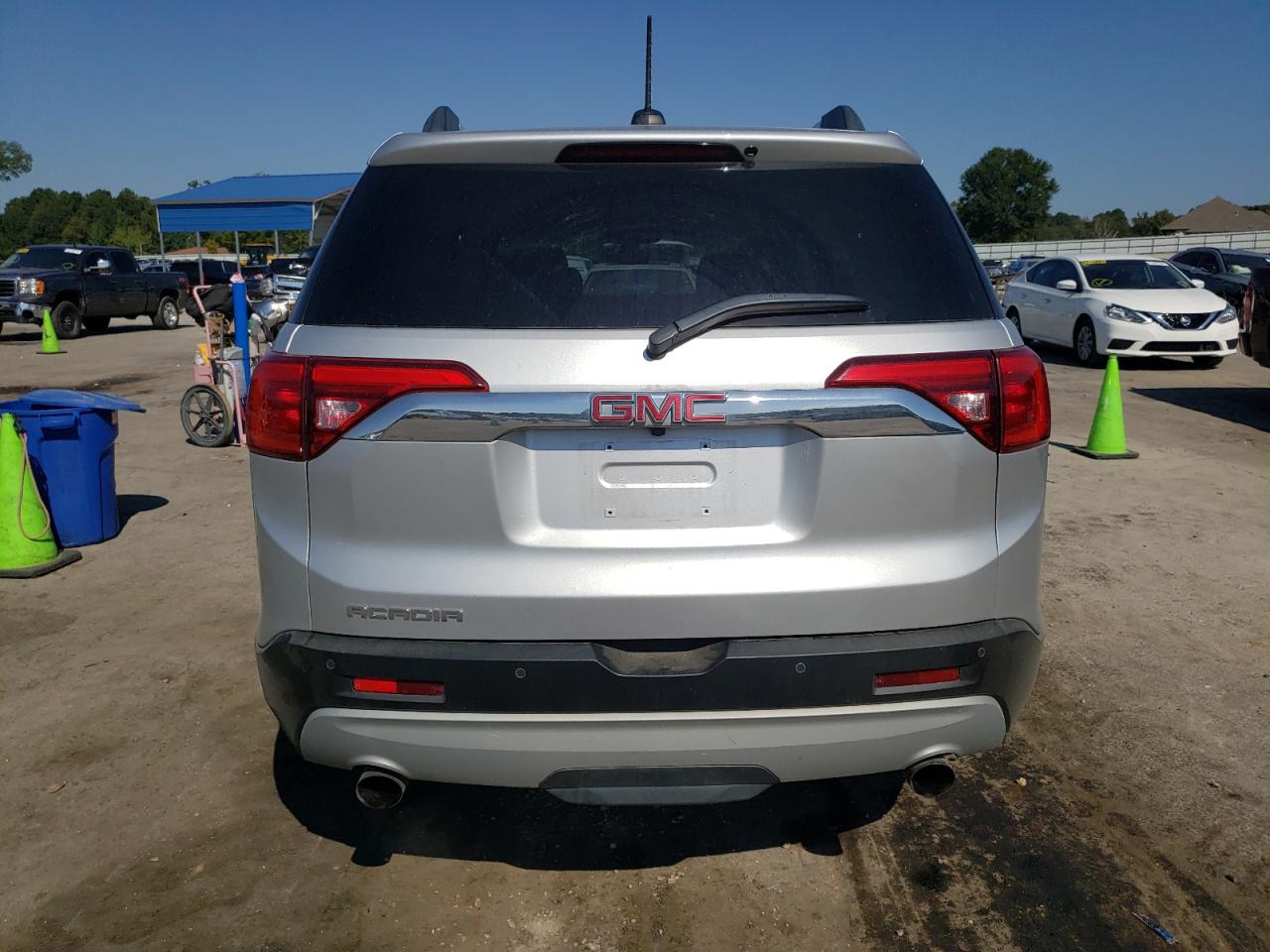 2018 GMC Acadia VIN 1GKKNMLS5JZ221836 Copart auction photo, front end / side damage thumbnail 6