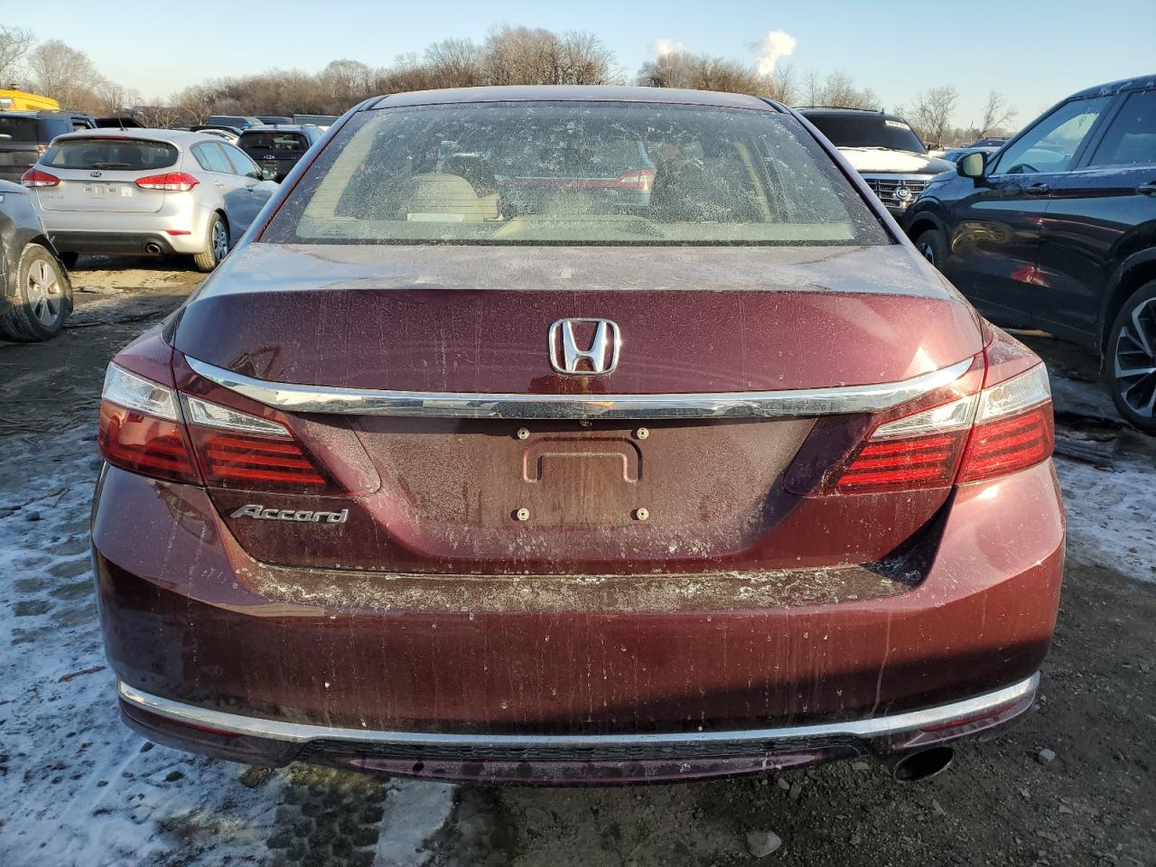 2017 Honda Accord VIN 1HGCR2F33HA271366 Copart auction photo, front end damage thumbnail 6