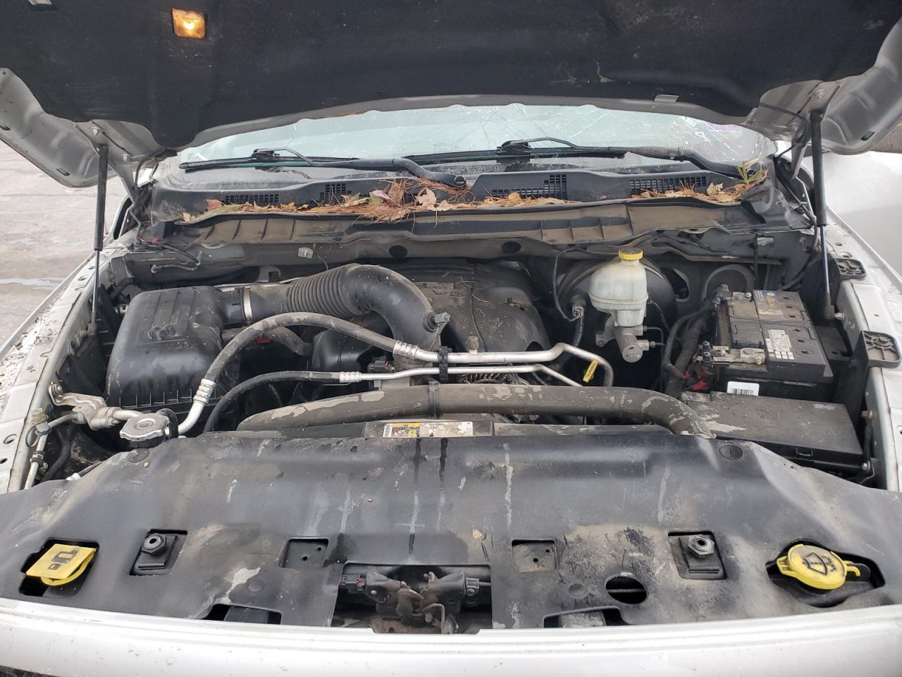 2015 RAM 1500 VIN 1C6RR7GT4FS701022 Copart auction photo, rollover damage thumbnail 11