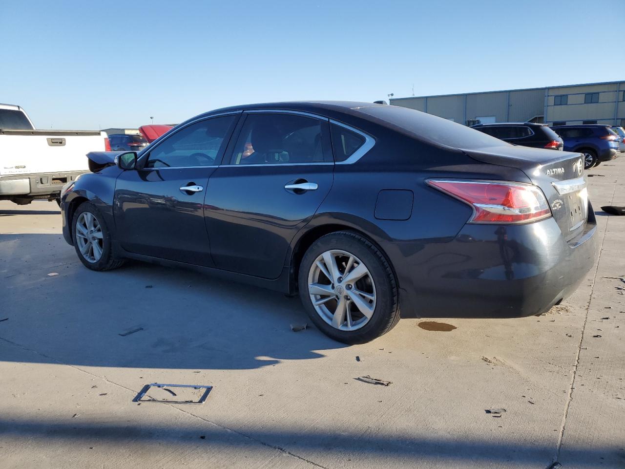 2015 Nissan Altima VIN 1N4AL3AP2FN397348 Copart auction photo, front end damage thumbnail 2