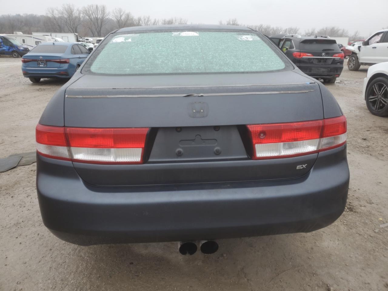 2004 Honda Accord VIN 1HGCM56734A176075 Copart auction photo, side / minor dent/scratches damage thumbnail 6