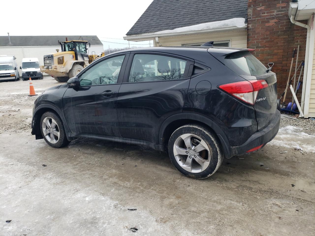 2022 Honda HR-V VIN 3CZRU6H33NM700722 Copart auction photo, front end damage thumbnail 2