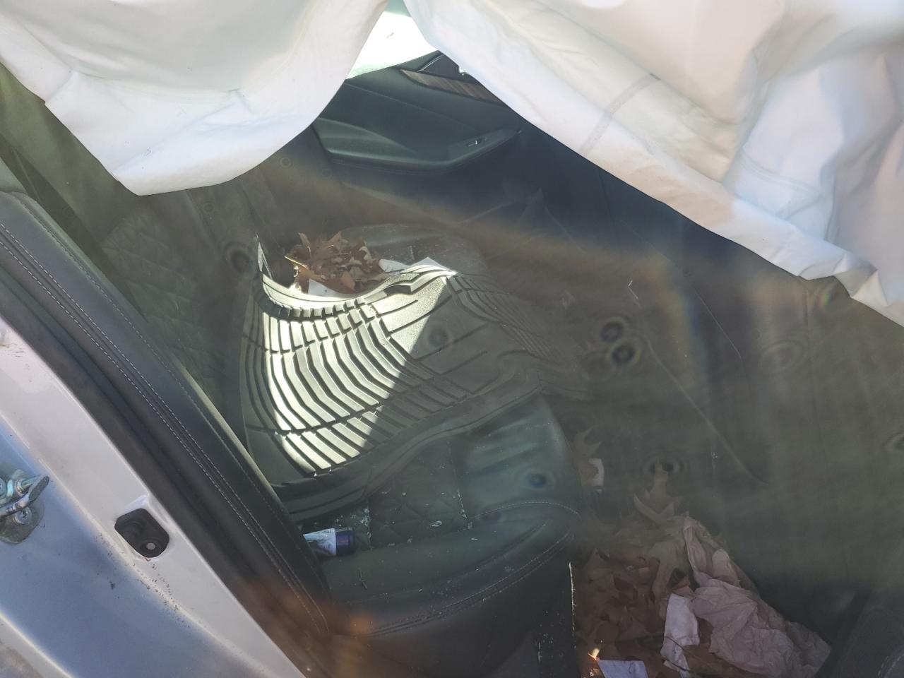 2017 Nissan Maxima VIN 1N4AA6APXHC431719 Copart auction photo, all over / minor dent/scratches damage thumbnail 11