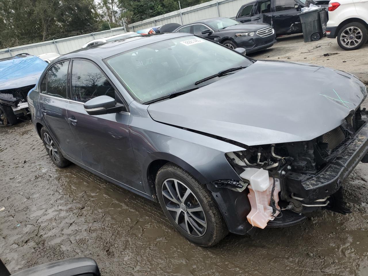 2018 Volkswagen Jetta VIN 3VWDB7AJ8JM261075 Copart auction photo, front end damage thumbnail 4