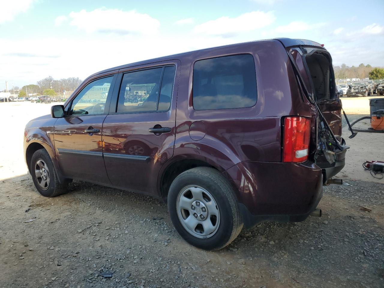 2015 Honda Pilot VIN 5FNYF4H27FB049432 Copart auction photo, rear end damage thumbnail 2