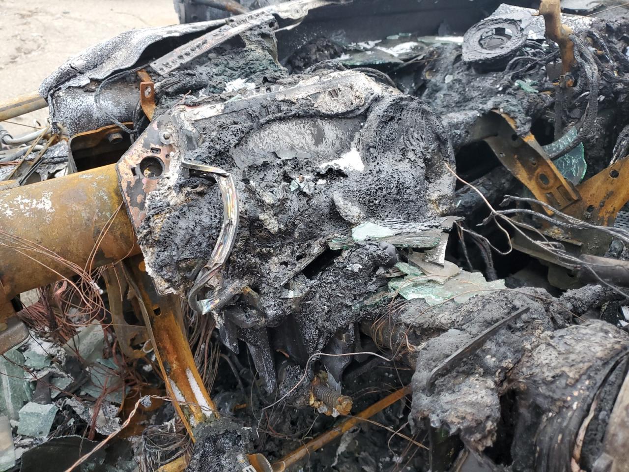 2017 Ford F350 VIN 1FT8W3DT6HED63750 Copart auction photo, burn damage thumbnail 9