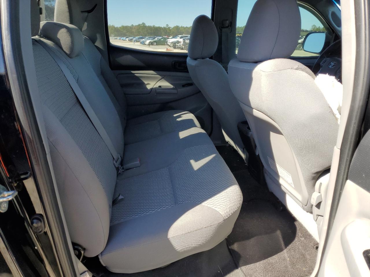 2015 Toyota Tacoma VIN 5TFJU4GN1FX089661 Copart auction photo, side damage thumbnail 10