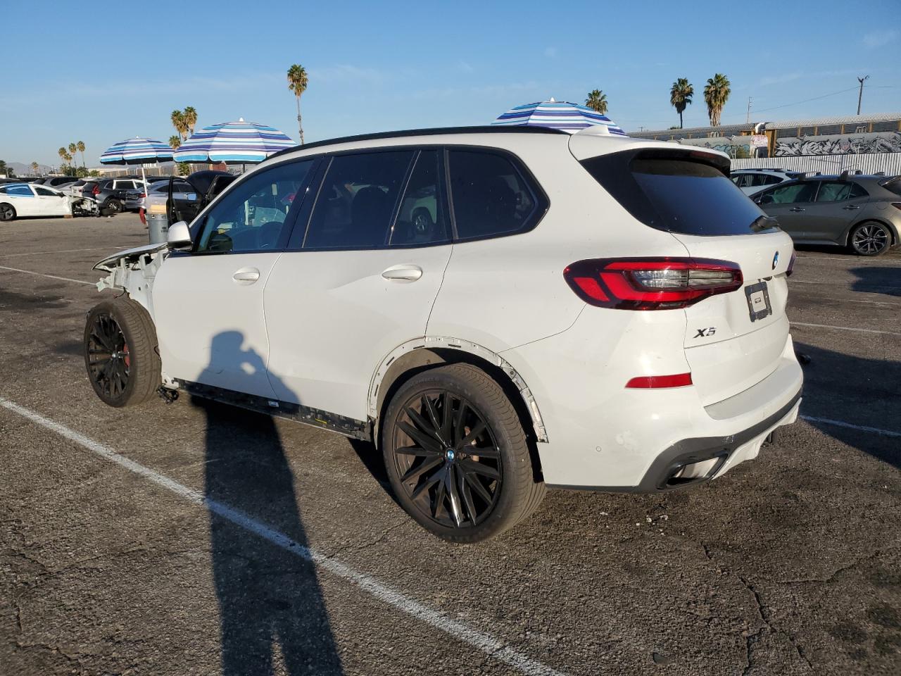 2023 BMW X5 VIN 5UXCR6C03P9P42883 Copart auction photo, front end / minor dent/scratches damage thumbnail 2