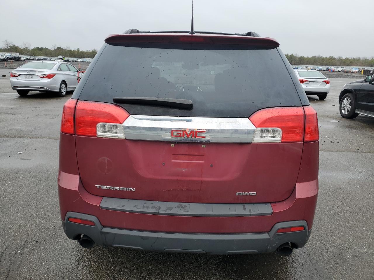 2012 GMC Terrain VIN 2GKFLTE51C6318801 Copart auction photo, undercarriage / minor dent/scratches damage thumbnail 6