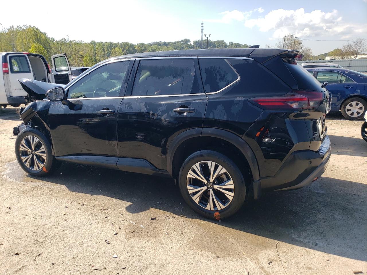2021 Nissan Rogue VIN 5N1AT3BA3MC837330 Copart auction photo, front end damage thumbnail 2