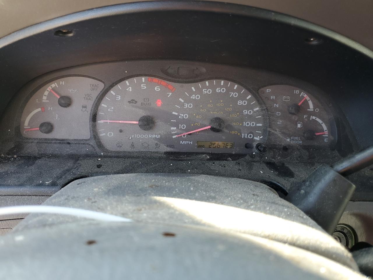 2002 Toyota Sequoia VIN 5TDZT38A42S061056 Copart auction photo, front end / side damage thumbnail 9