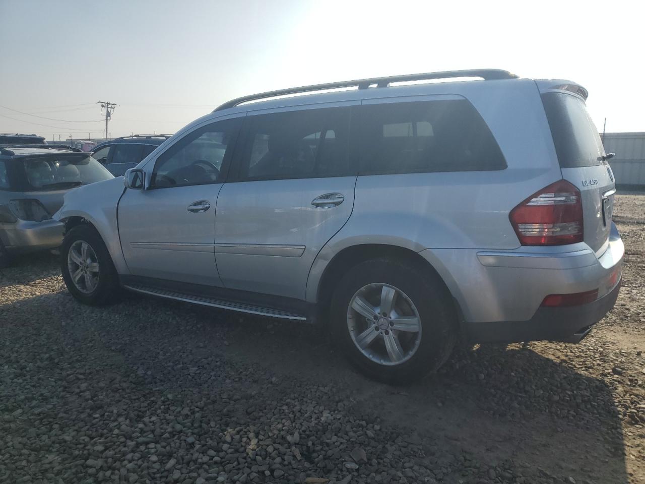 2007 Mercedes-Benz GL-klasse VIN 4JGBF71E37A133460 Copart auction photo, front end damage thumbnail 2