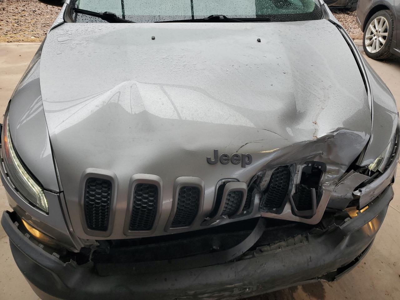 2016 Jeep Cherokee VIN 1C4PJMBS5GW341161 Copart auction photo, front end damage thumbnail 12