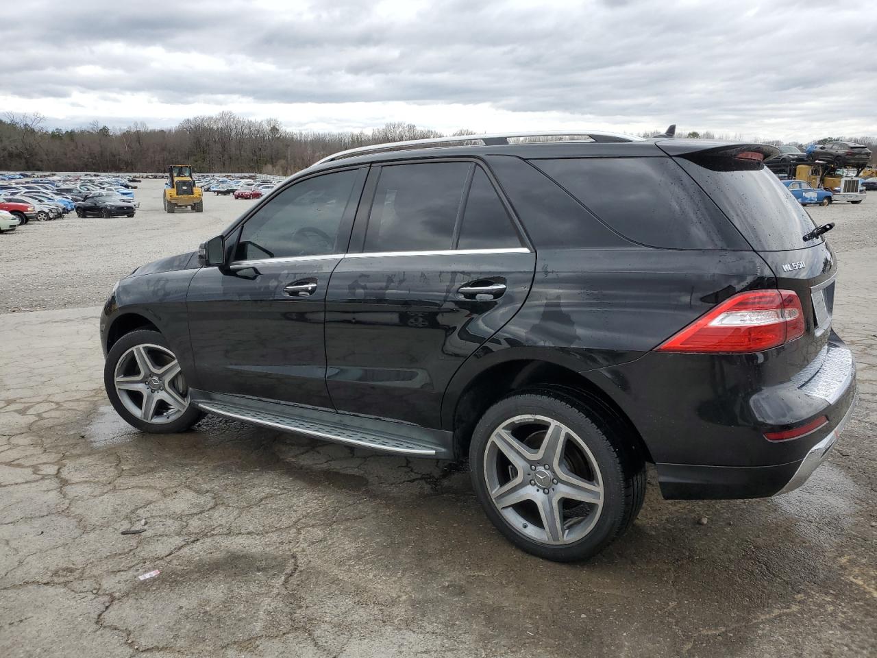 2013 Mercedes-Benz M-klasse VIN 4JGDA7DB6DA100943 Copart auction photo, front end damage thumbnail 2