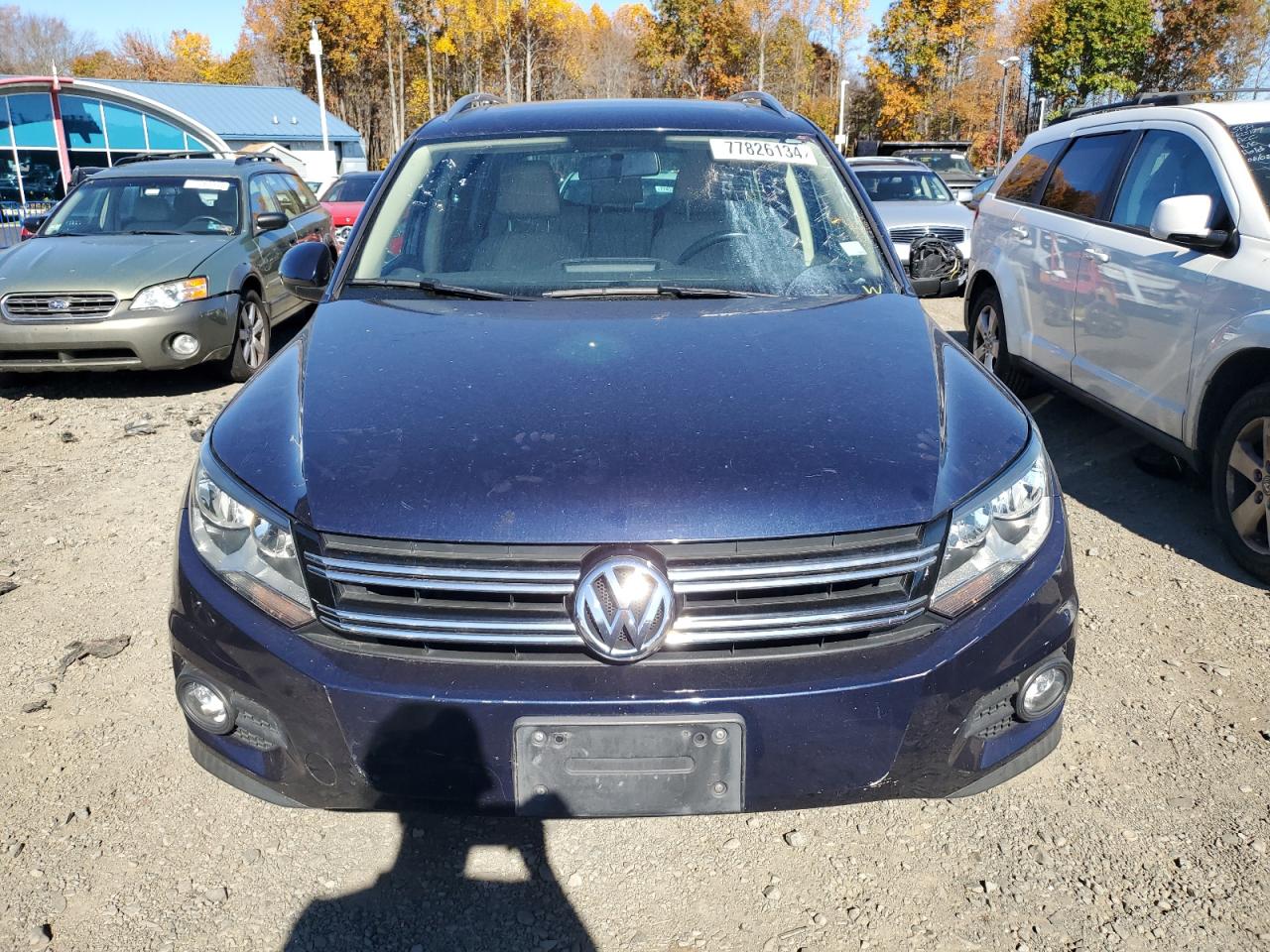 2015 Volkswagen Tiguan VIN WVGBV7AX8FW541619 Copart auction photo, minor dent/scratches damage thumbnail 5