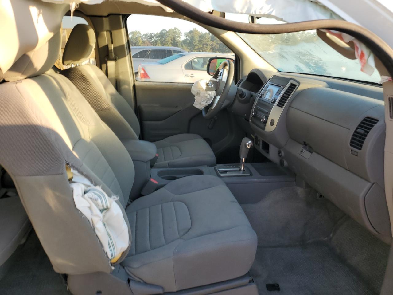 2018 Nissan Navara (Frontier) VIN 1N6BD0CT8JN726290 Copart auction photo, front end / minor dent/scratches damage thumbnail 8