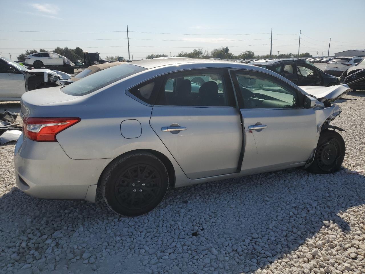 2017 Nissan Sentra VIN 3N1AB7AP1HY259619 Copart auction photo, front end / side damage thumbnail 3