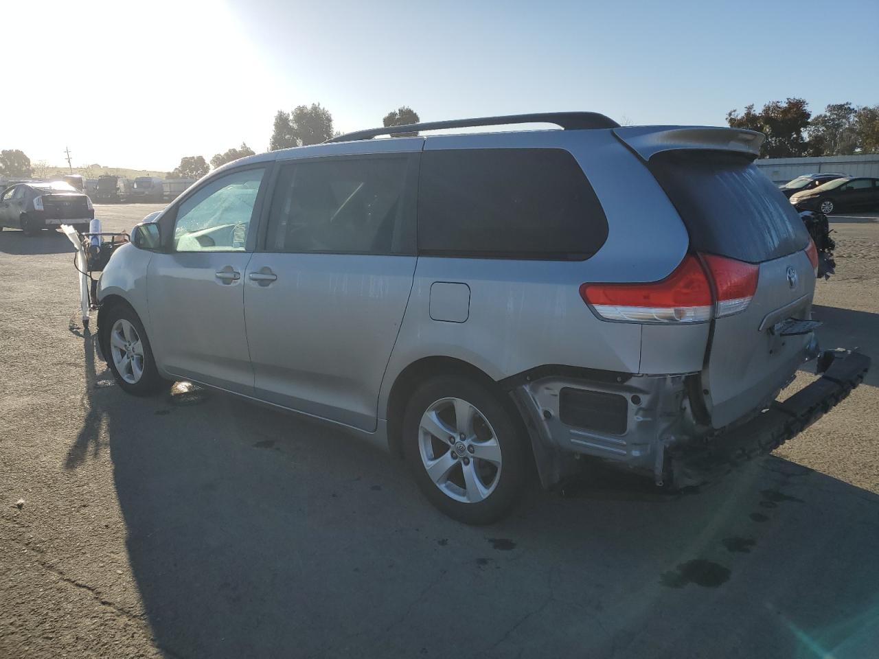 2014 Toyota Sienna VIN 5TDKK3DC4ES458010 Copart auction photo, front end / rear end damage thumbnail 2