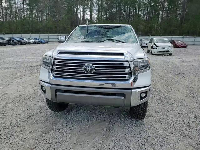 2018 Toyota Tundra VIN 5TFAW5F14JX686052 Copart auction photo, side / rollover damage thumbnail 11