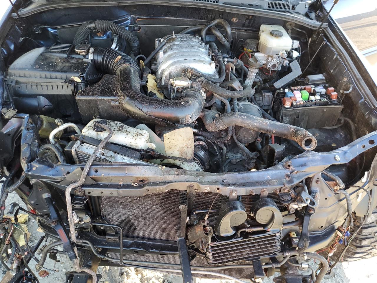 2003 Toyota 4Runner VIN JTEBT14R830003596 Copart auction photo, all over / minor dent/scratches damage thumbnail 11
