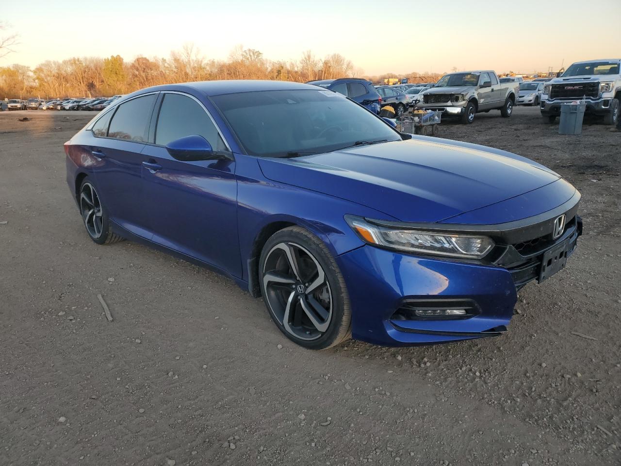 2019 Honda Accord VIN 1HGCV1F32KA078428 Copart auction photo, front end damage thumbnail 4