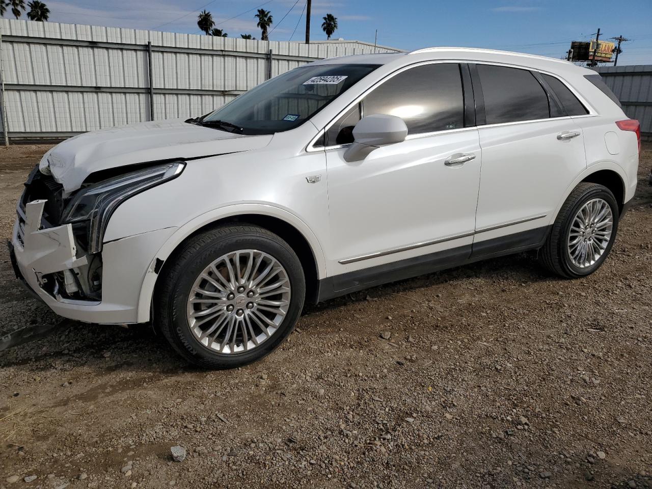 2017 Cadillac XT5 VIN 1GYKNCRS1HZ108662
