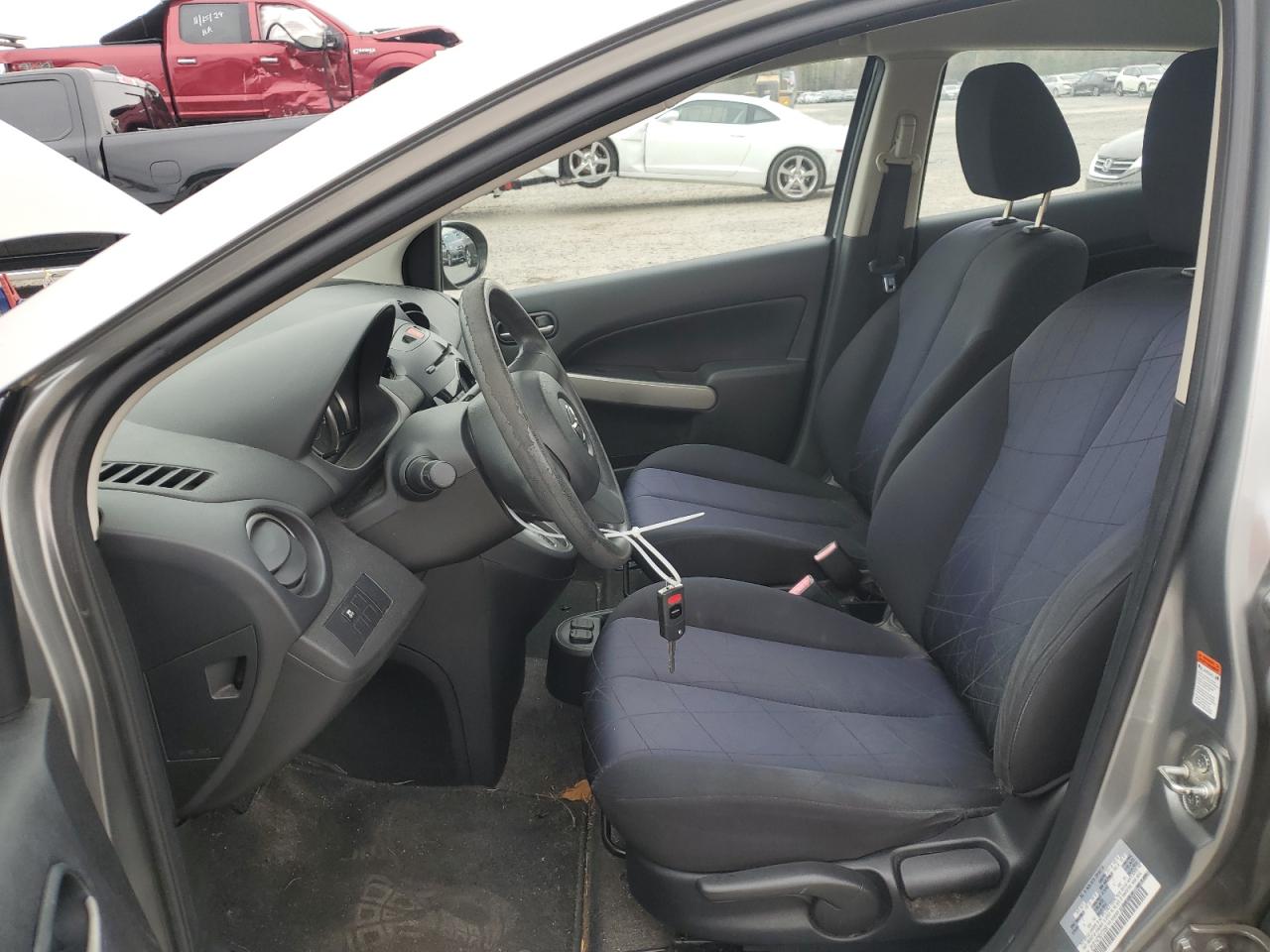 2011 Mazda 2 VIN JM1DE1HZ7B0107089 Copart auction photo, front end damage thumbnail 7