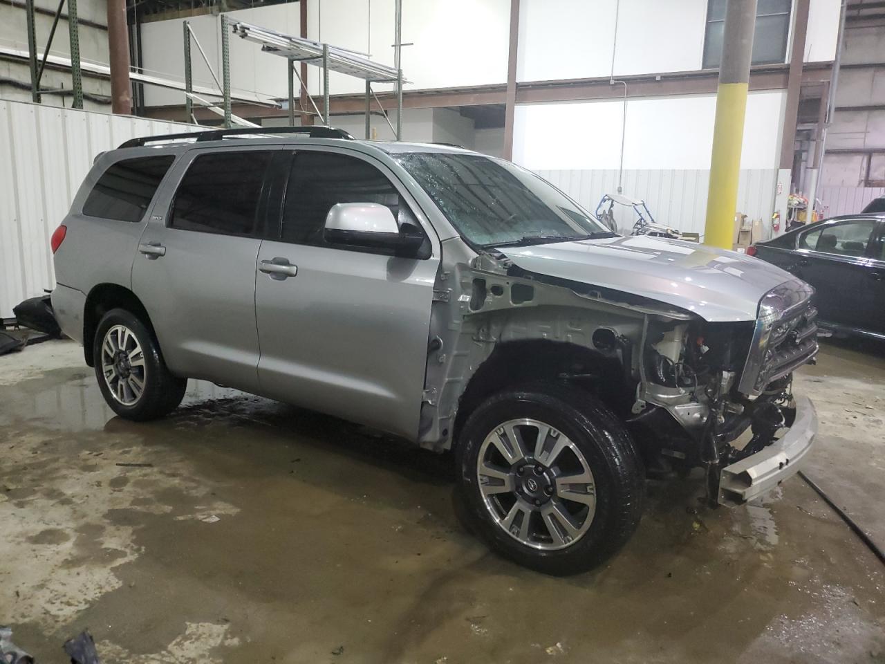 2010 Toyota Sequoia VIN 5TDBW5G17AS026662 Copart auction photo, front end damage thumbnail 4