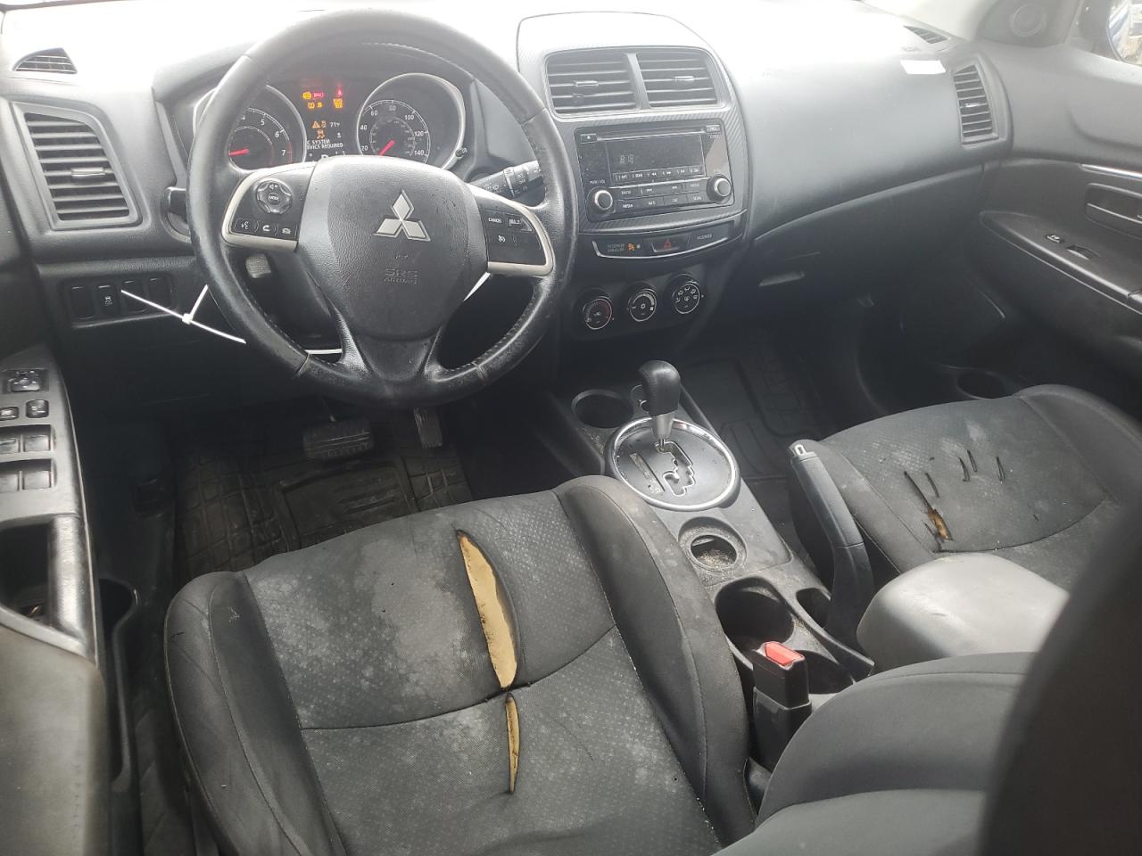 2015 Mitsubishi Outlander VIN 4A4AP3AW4FE036007 Copart auction photo, normal wear / minor dent/scratches damage thumbnail 8
