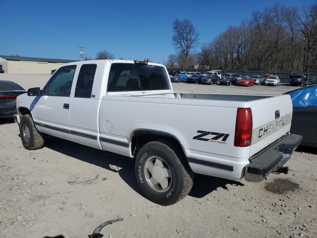 1997 Chevrolet GMT-400 VIN 2GCEK19RXV1129771 Copart auction photo, all over damage thumbnail 2