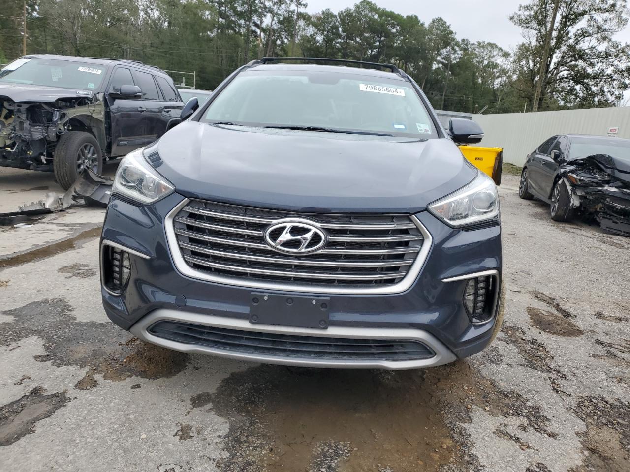 2017 Hyundai Santa Fe VIN KM8SNDHF6HU245122 Copart auction photo, all over damage thumbnail 5