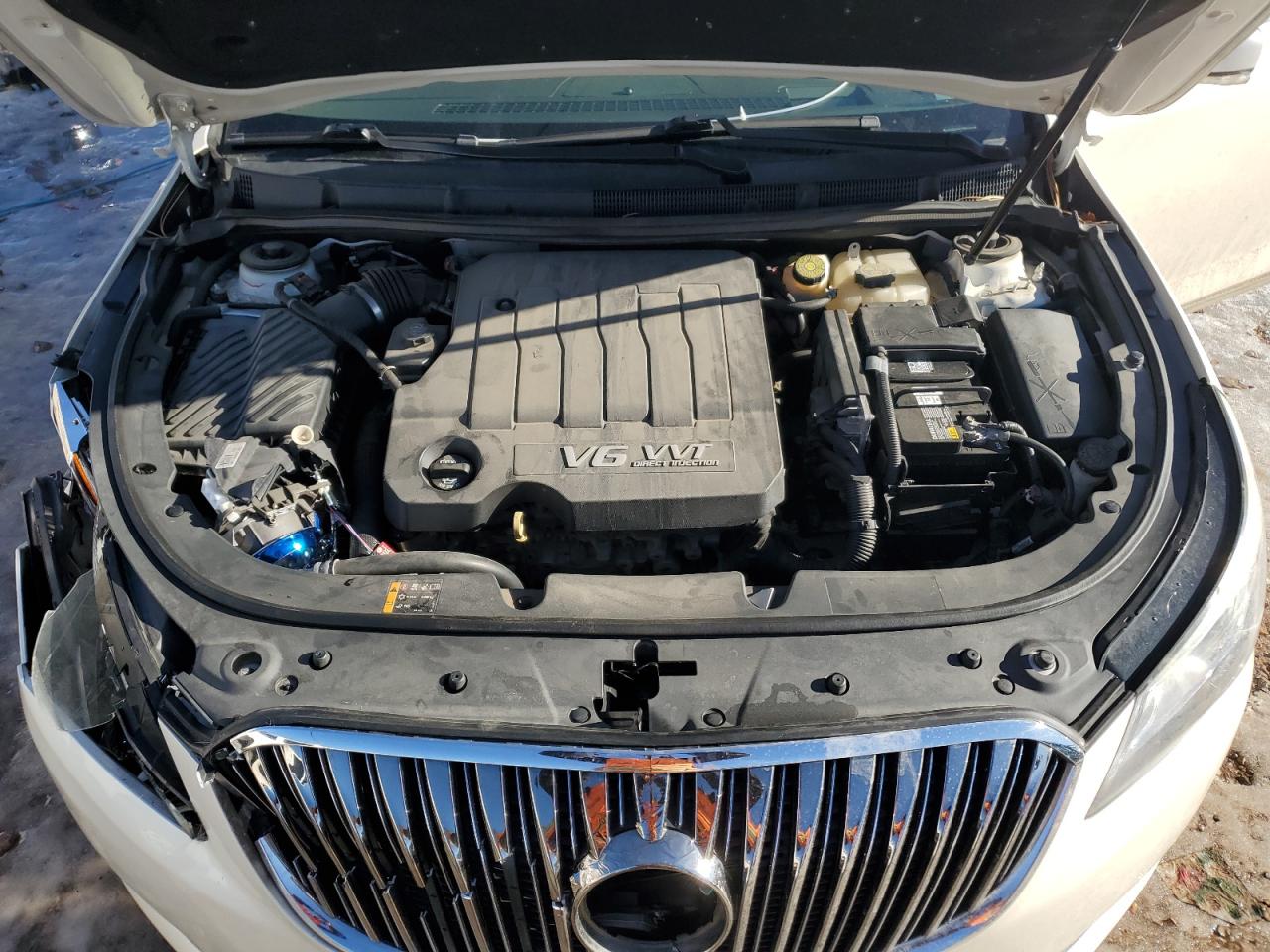 2014 Buick LaCrosse VIN 1G4GE5G30EF185177 Copart auction photo, front end / side damage thumbnail 12