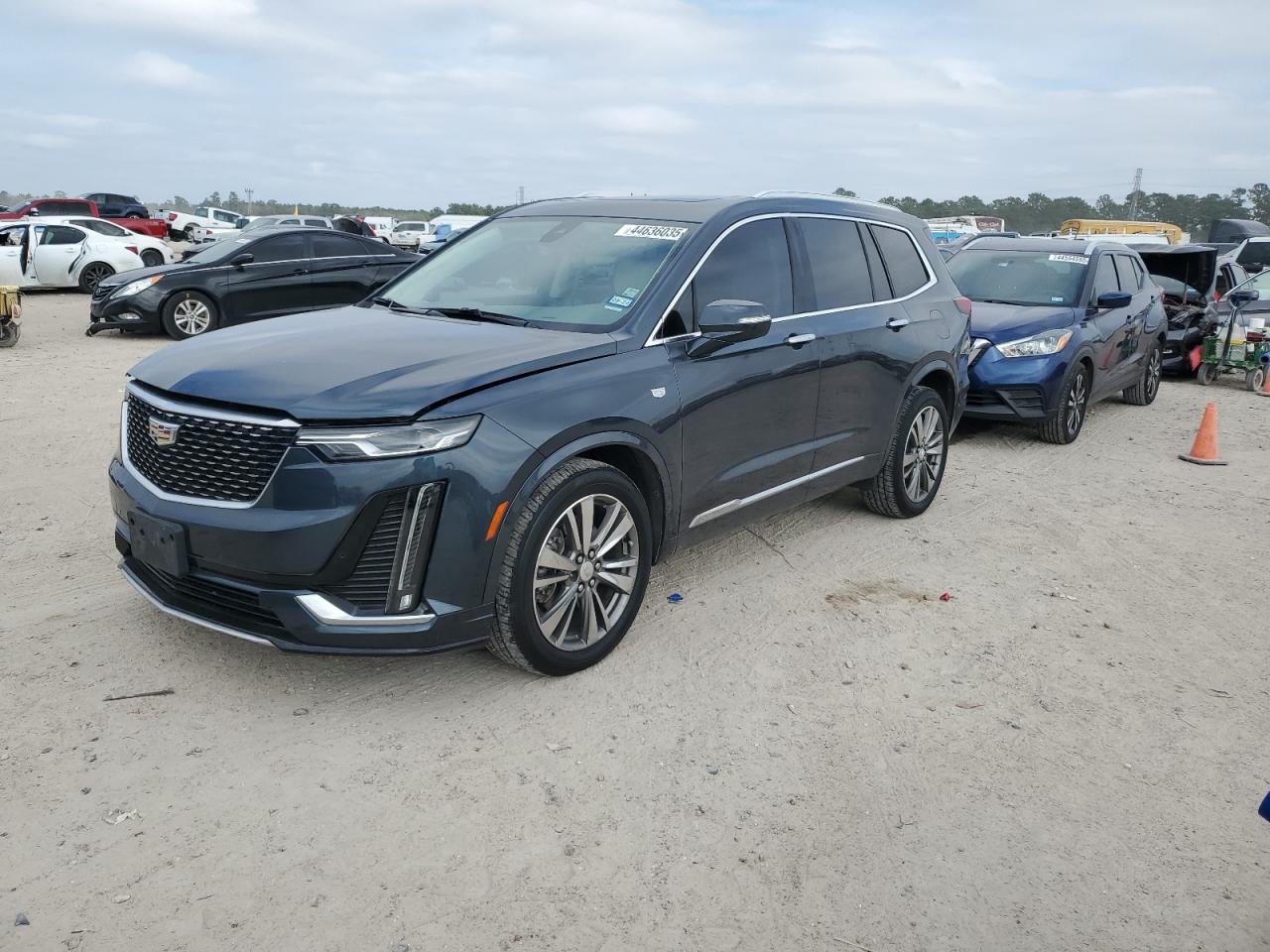 2021 Cadillac XT6 VIN 1GYKPCRS4MZ147444