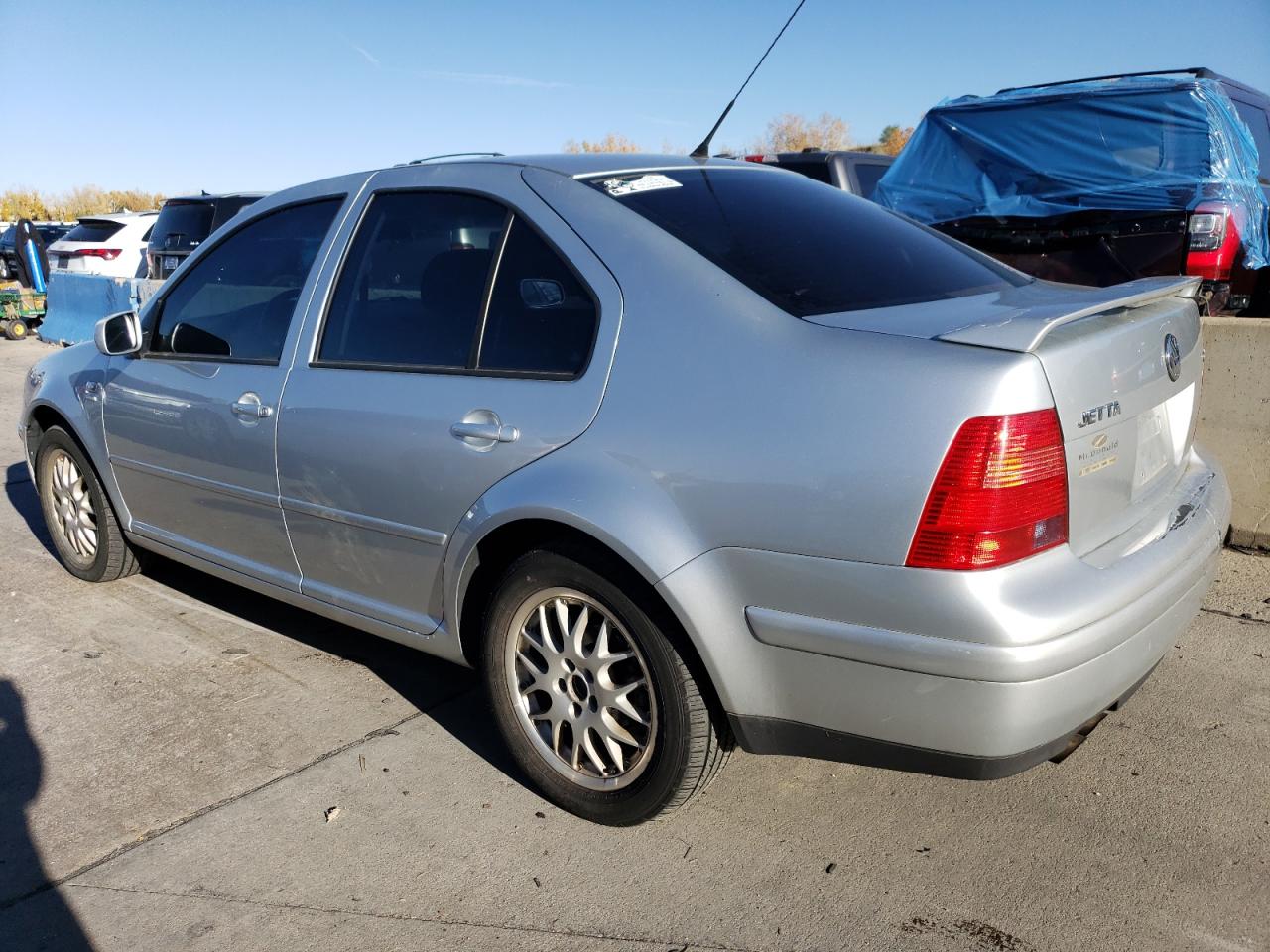 2003 Volkswagen Jetta VIN 3VWPE69M13M173503 Copart auction photo, hail / rear end damage thumbnail 2