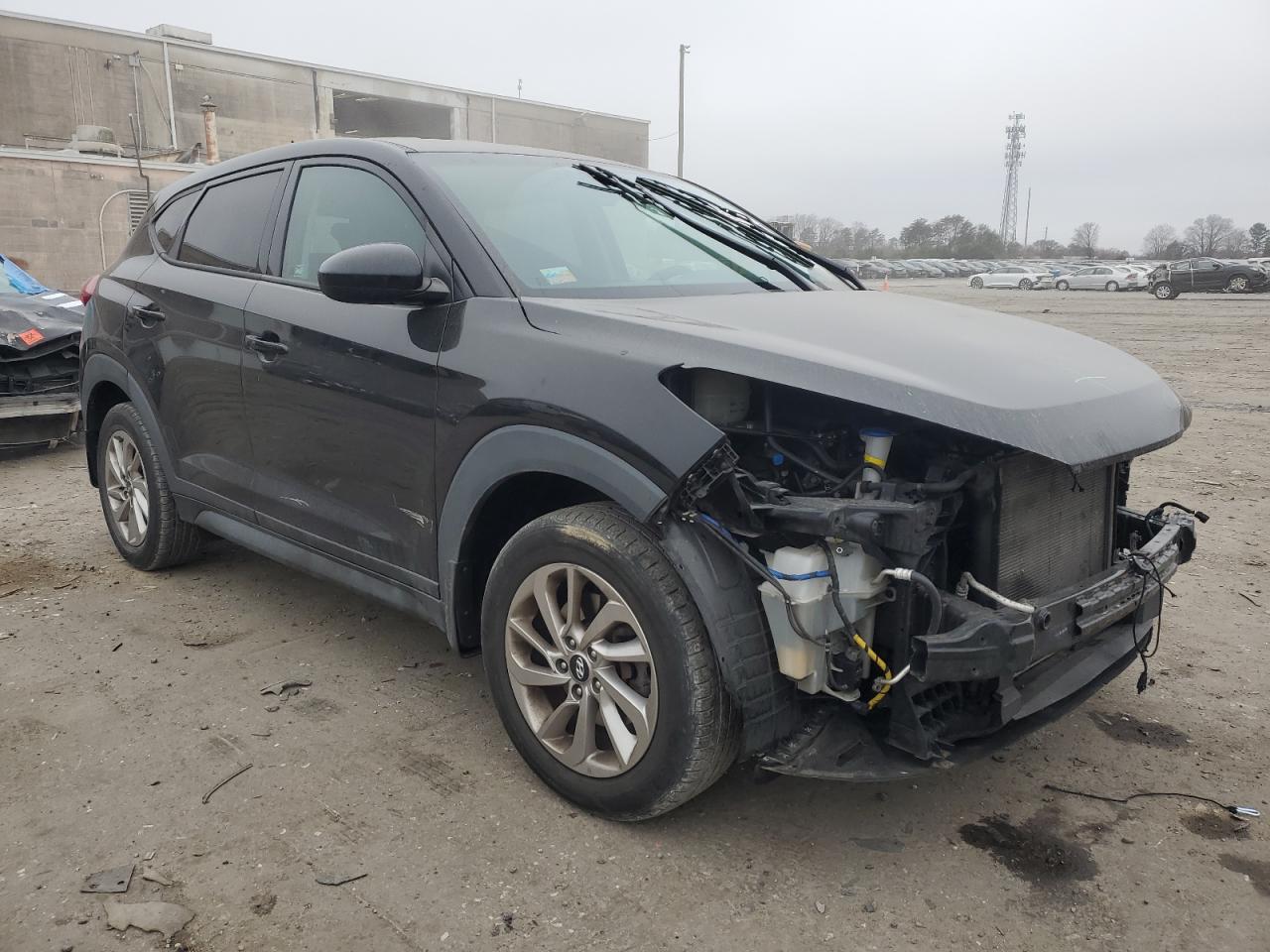 2017 Hyundai Tucson VIN KM8J23A4XHU379350 Copart auction photo, front end / minor dent/scratches damage thumbnail 4