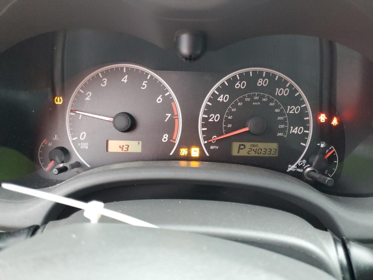 2010 Toyota Corolla VIN 1NXBU4EE1AZ333547 Copart auction photo, front end / minor dent/scratches damage thumbnail 9